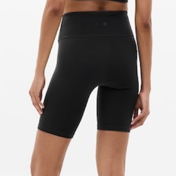 Athleta Elation Ultra High Rise 7" Short In Black Size L - Picture 2 of 8